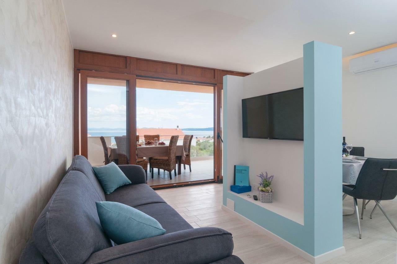 Beautiful Apartment With Private Pool Trogir Eksteriør bilde